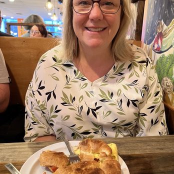 Two Chicks Café - CBD - Breakfast & Brunch Near Me - New Orleans, Louisiana Two Chicks Café - CBD - Breakfast & Brunch Near Me - New Orleans, Louisiana