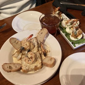 Snug Harbor Jazz Bistro - Grits cakes with bacon and shrimp - Jazz & Blues Near Me - New Orleans, Louisiana