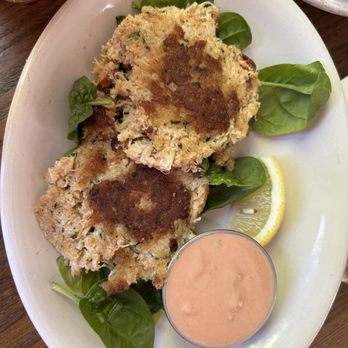 Lighthouse Inn & Restaurant - Crab Cakes - American Near Me - Seal Harbor, Maine Lighthouse Inn & Restaurant - Crab Cakes - American Near Me - Seal Harbor, Maine