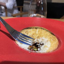 Ca'n Pintxo - Sweet potato puree with smoked honey foam.