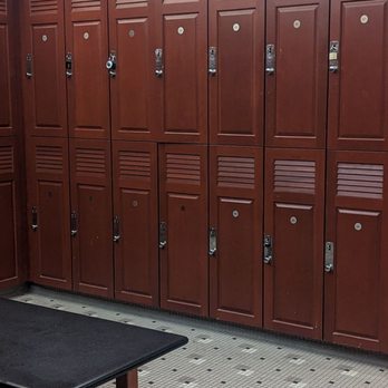 LA Fitness - Locker room - Gyms Near Me - Duluth, Georgia LA Fitness - Locker room - Gyms Near Me - Duluth, Georgia