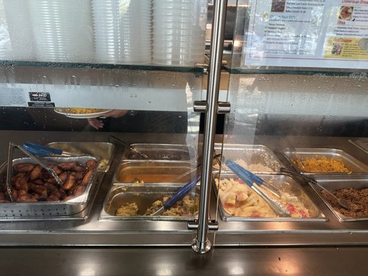 Mechos Dominican Kitchen & Catering by null