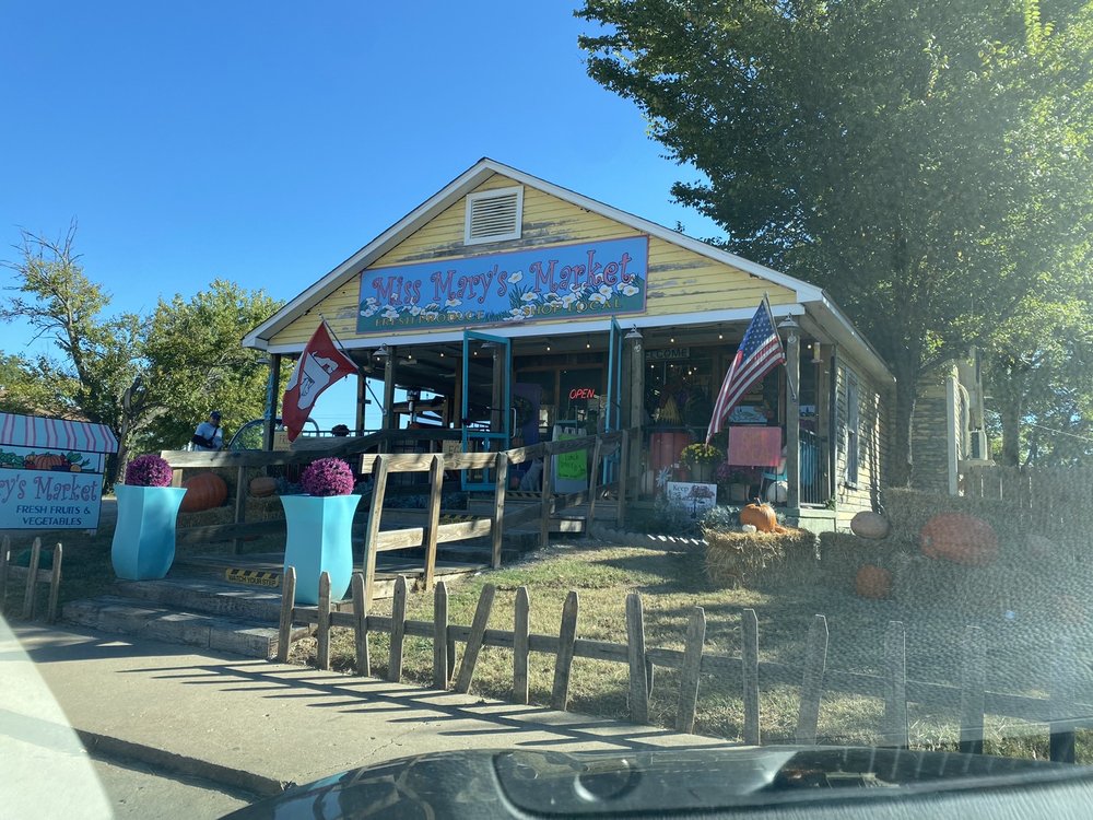 Food from Miss Mary's Market