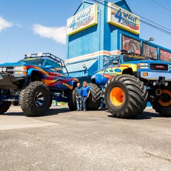 4 Wheel Center