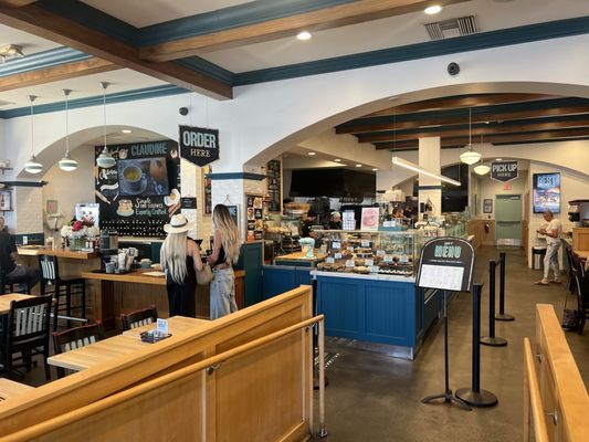 Claudine Artisan Kitchen & Bakeshop by null