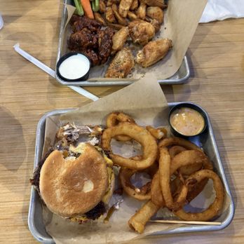 Buffalo Wild Wings - Burger and wings - Chicken Wings Near Me - Dublin, California