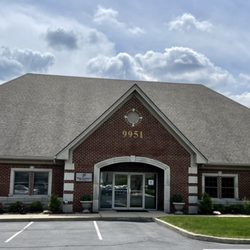 Reflex Indy Wellness - Front view of building