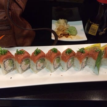 Sushiya - Hawaiian Roll (: California roll with spicy tuna on top. - Sushi Bars Near Me - San Marcos, California