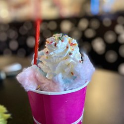 Tea Time Boba Tea Lounge - Cotton candy rolled ice cream