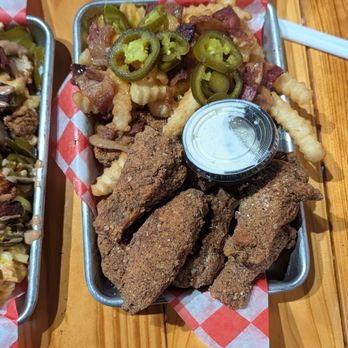 Coop's Hot Chicken - Wing Basket - Wings are XL! - Chicken Wings Near Me - Conroe, Texas Coop's Hot Chicken - Wing Basket - Wings are XL! - Chicken Wings Near Me - Conroe, Texas