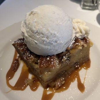 Sullivan's Steakhouse - Bread pudding - Steakhouses Near Me - Little Rock, Arkansas