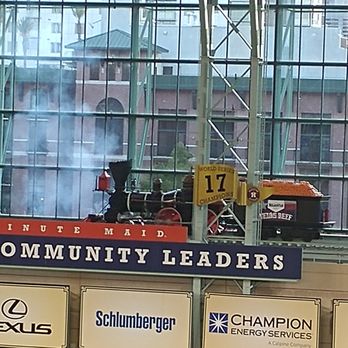 Daikin Park - Home run, Astros! - Stadiums & Arenas Near Me - Houston, Texas