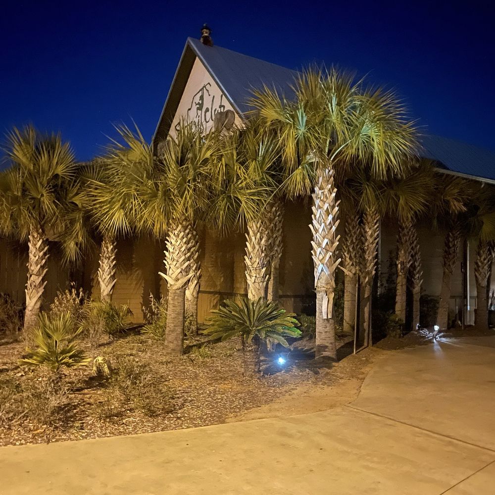 Savanna - This is the front entrance. It was a lot more darker my iPhone camera has low light photography. - Seafood Near Me - Gulf Shores, Alabama Savanna - This is the front entrance. It was a lot more darker my iPhone camera has low light photography. - Seafood Near Me - Gulf Shores, Alabama