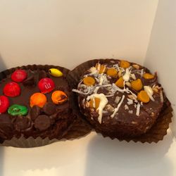 Endulza Bake Shop - Yummy brownies!