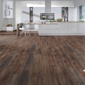 BMB Flooring - a living room with wood floors - Flooring Near Me BMB Flooring - a living room with wood floors - Flooring Near Me