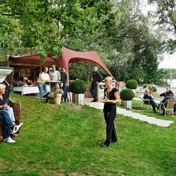 Freiluftbar Zeppelin - Freiluftbar mit Seepavillon - Pubs Near Me - Potsdam, BB