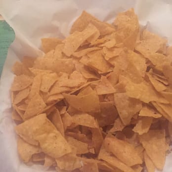 Don Jose's Restaurant - Broken stale chips - Mexican Near Me - Ennis, Texas