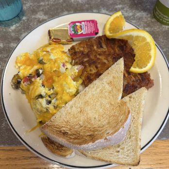 Snow City Cafe - Tundra Scramble with Sourdough Toast - Breakfast & Brunch Near Me - Anchorage, Alaska