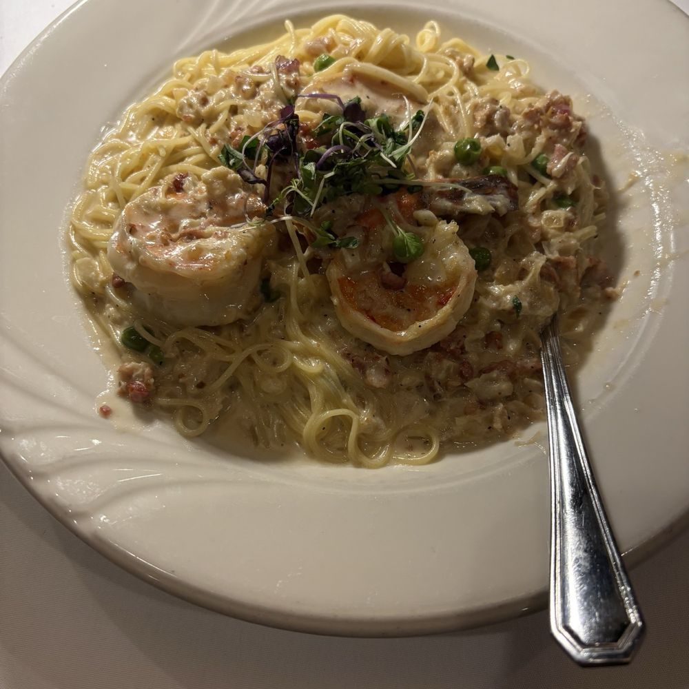 Brunello Italian Kitchen - Shrimp & Crabmeat Carbonara - Italian Near Me - Deer Park, New York Brunello Italian Kitchen - Shrimp & Crabmeat Carbonara - Italian Near Me - Deer Park, New York