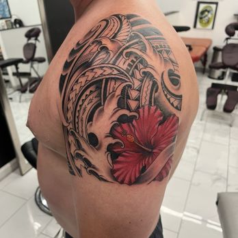 Suite Dreamz Tattoo Studio - Tattoo Near Me - Honolulu, Hawaii Suite Dreamz Tattoo Studio - Tattoo Near Me - Honolulu, Hawaii