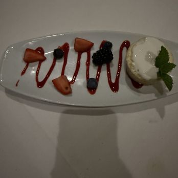 Ruth's Chris Steak House - CLASSIC CHEESECAKE - Steakhouses Near Me - Denver, Colorado Ruth's Chris Steak House - CLASSIC CHEESECAKE - Steakhouses Near Me - Denver, Colorado