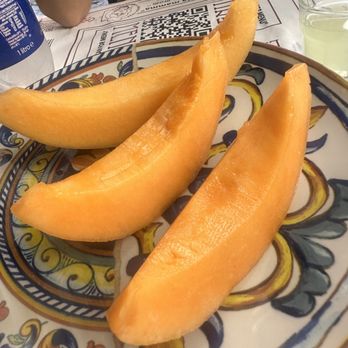 La Nuova Piazzetta - Seasonal fruit - melon - Roman Near Me - Rome, RM La Nuova Piazzetta - Seasonal fruit - melon - Roman Near Me - Rome, RM
