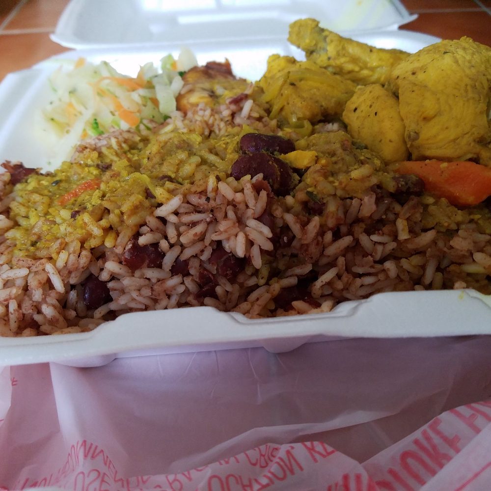 Ionie's Caribbean Kitchen - Curry chicken - Caribbean Near Me - Grayson, Georgia Ionie's Caribbean Kitchen - Curry chicken - Caribbean Near Me - Grayson, Georgia