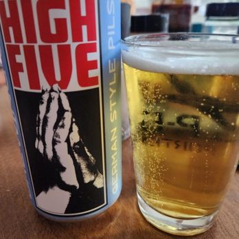 Blue Jay Brewing - The highly excellent High Five German Style Pilsner! - Breweries Near Me - St. Louis, Missouri