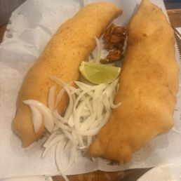 Naan that didn't taste or look like naan Naan that didn't taste or look like naan
