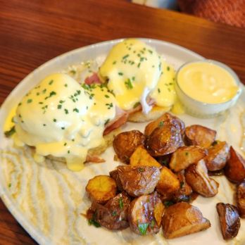 Margaux Brasserie - French Near Me - Brookfield, Wisconsin