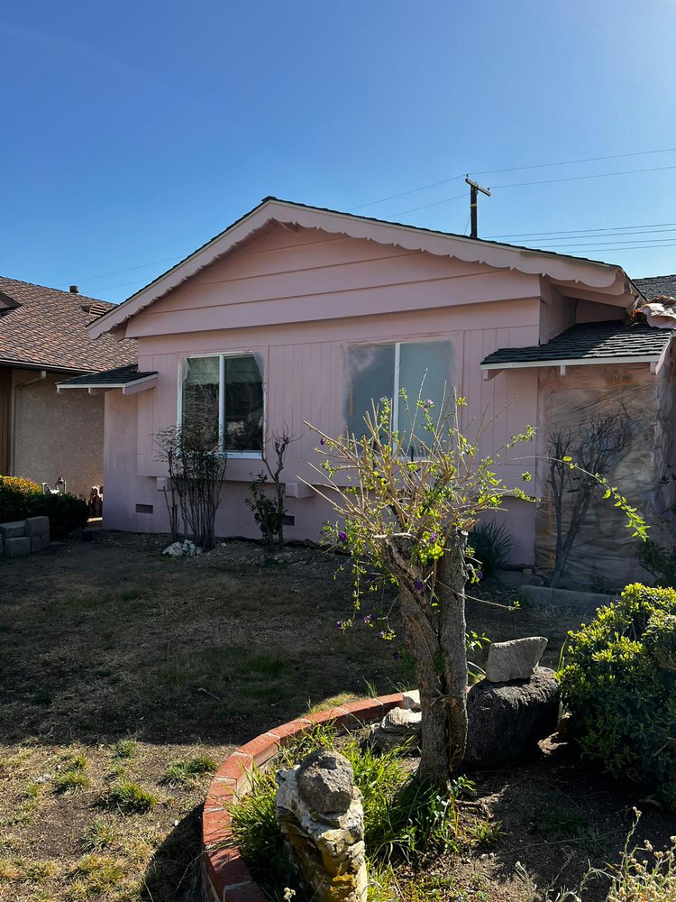 Slide of Pacific Home Renovation