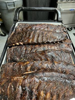 Elmer's BBQ by null