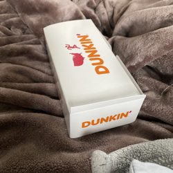 Dunkin' - Tiny box