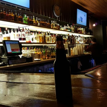 Third Street Bar - (",) - Sports Bars Near Me - Detroit, Michigan