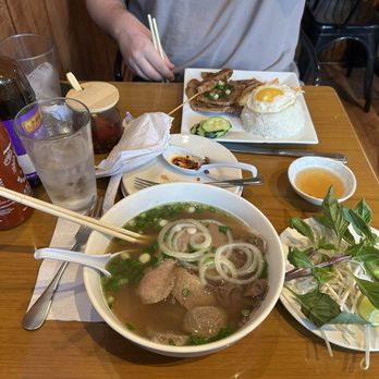 Bahn Pho - Special pho and special rice bowl - Vietnamese Near Me - Hoboken, New Jersey