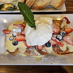 Creme brulee french toast Creme brulee french toast