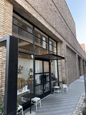 Eightfold Coffee by null