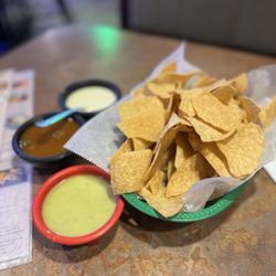 Natalitas - Chips and salsa