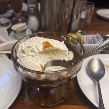 Late Harvest Kitchen - Sticky toffee pudding - New American Near Me - Indianapolis, Indiana