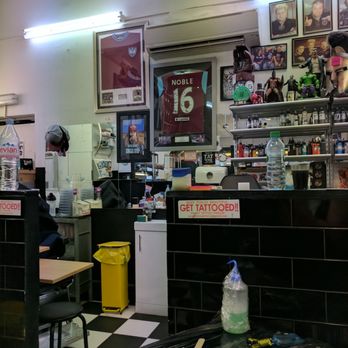 Skunx Tattoo - Tattoo Near Me - London, XGL Skunx Tattoo - Tattoo Near Me - London, XGL