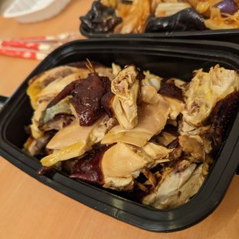 New Canton Kitchen - Soya sauce chicken (half) $9.99 - Cantonese Near Me - Toronto, Ontario New Canton Kitchen - Soya sauce chicken (half) $9.99 - Cantonese Near Me - Toronto, Ontario