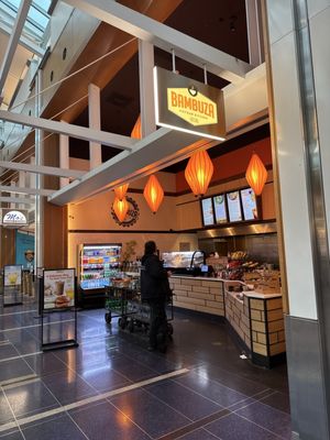 Bambuza Vietnam Kitchen - PDX Concourse C & E by null
