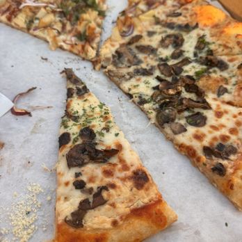 Ovens Kitchen & Bakery - 1/2 BBQ Chicken and 1/2 Truffle Mushrooms Pizza bomb.com - Pizza Near Me - Norwalk, California Ovens Kitchen & Bakery - 1/2 BBQ Chicken and 1/2 Truffle Mushrooms Pizza bomb.com - Pizza Near Me - Norwalk, California
