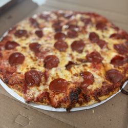 Louie Angelo's Fast Casual Italian - Pepperoni pizza