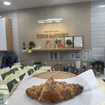 Tous Les Jours - Bakeries Near Me - Towson, Maryland