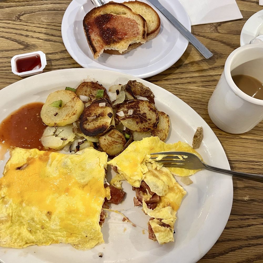 Jolly Jug - Spam and cheese omelette with country style potatoes - Diners Near Me - El Monte, California Jolly Jug - Spam and cheese omelette with country style potatoes - Diners Near Me - El Monte, California