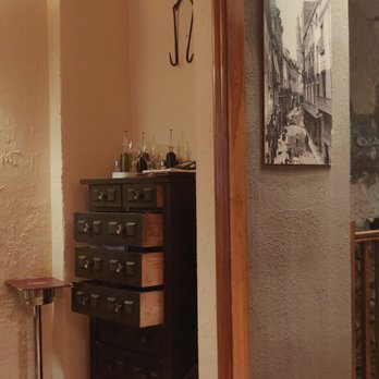 El Trispolet - The dining room - Restaurants Near Me - Valls, T