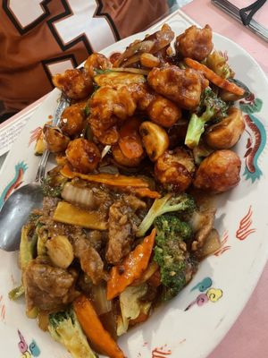 Golden Crown Chinese Restaurant