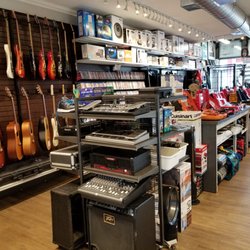 4 Seasons Pawn Shop & Gold Buyer