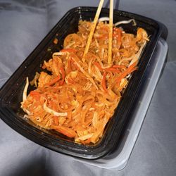 Thai House - Pad thai chicken medium